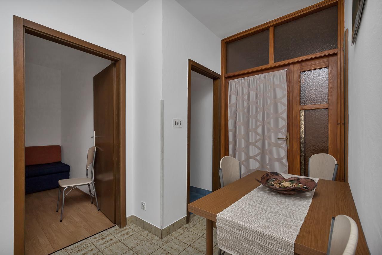 Apartmani Leona Makarska Exterior foto